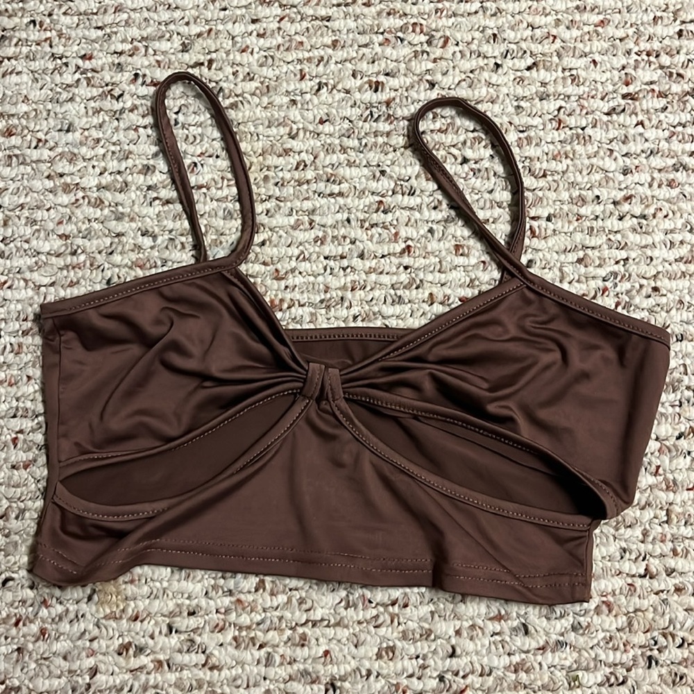 Cut Out Tank